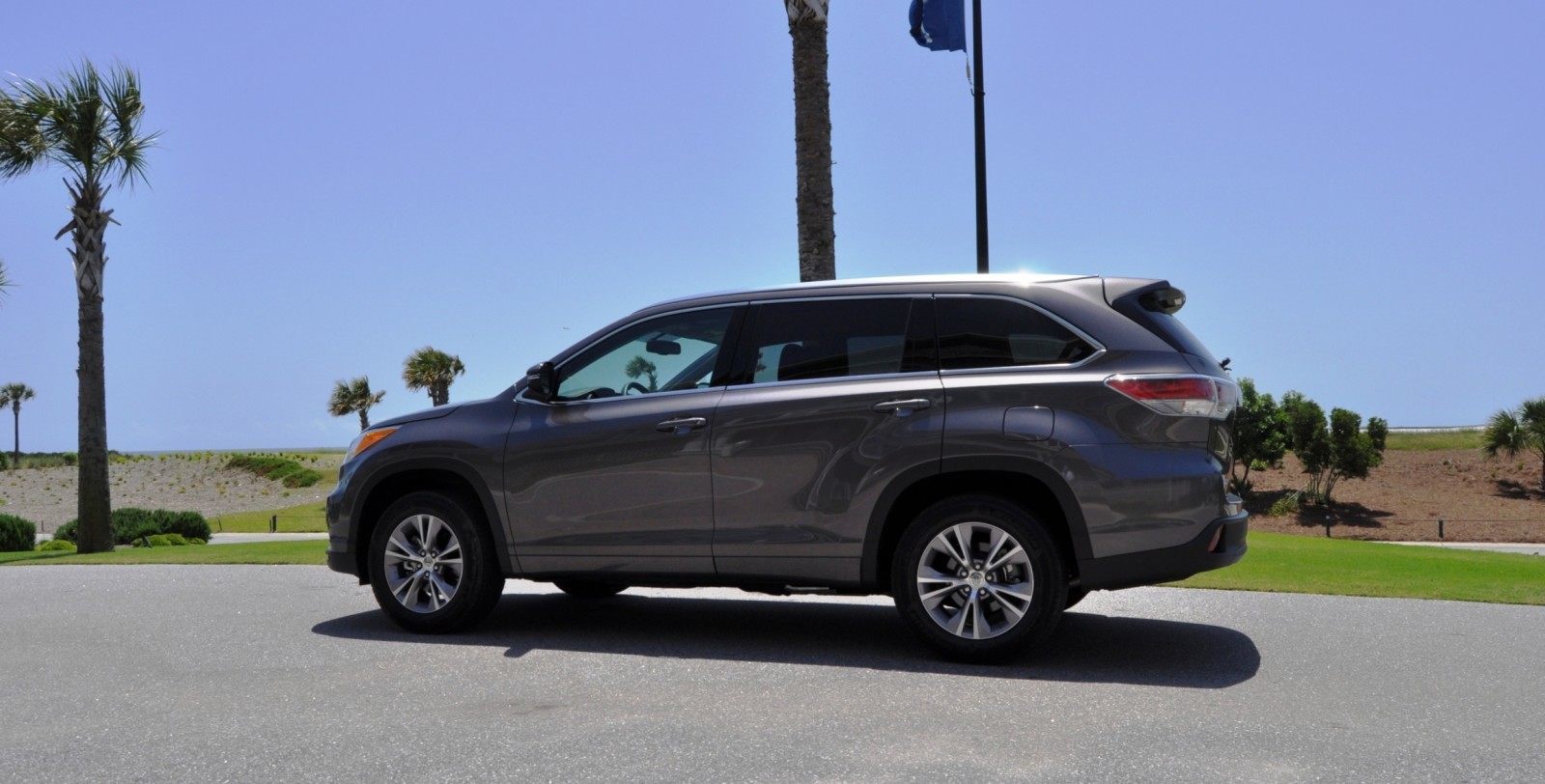 road test toyota highlander #6