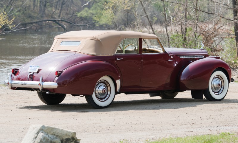 1940 Packard Custom Super Eight Convertible Sedan by Darrin 22