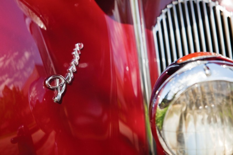 1940 Packard Custom Super Eight Convertible Sedan by Darrin 6