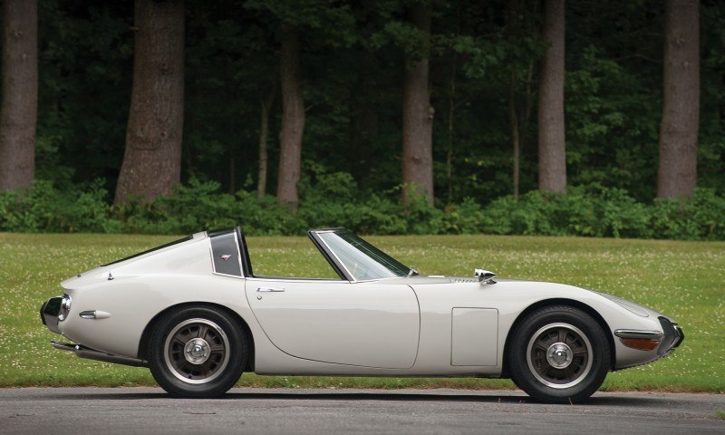 1966 Toyota 2000GT Targa - Bond Movie Car Idea Realized, But Earned Only $200k in RM Auctions London 2010 25