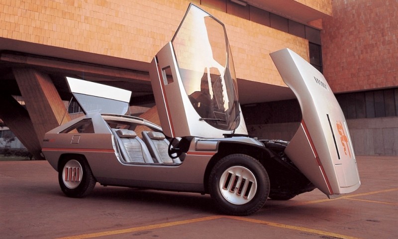 1971 Alfa-Romeo Caimano Concept 14