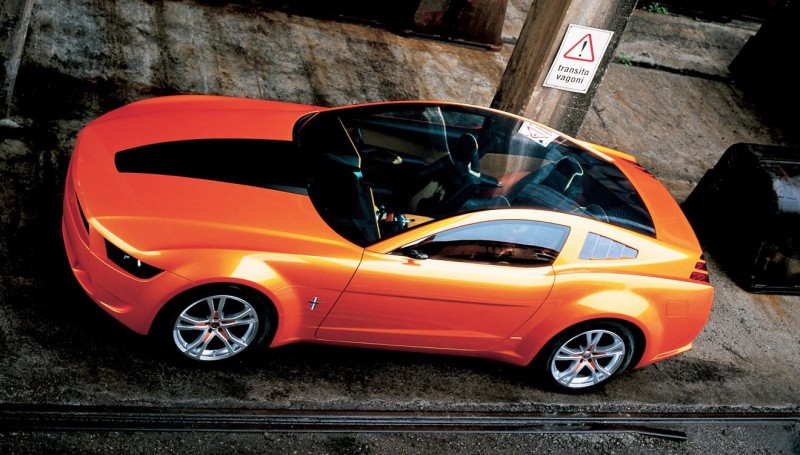 2006 Giugiaro Ford Mustang Concept Was Ringer vs In-House Ford Designs 10