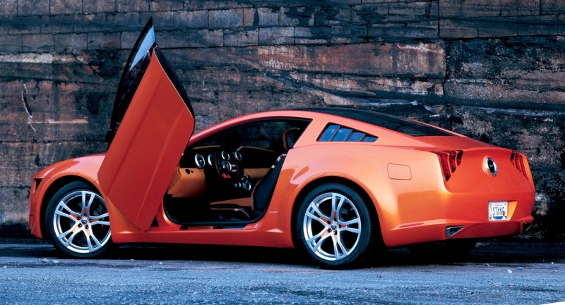 2006 Giugiaro Ford Mustang Concept Was Ringer vs In-House Ford Designs 17