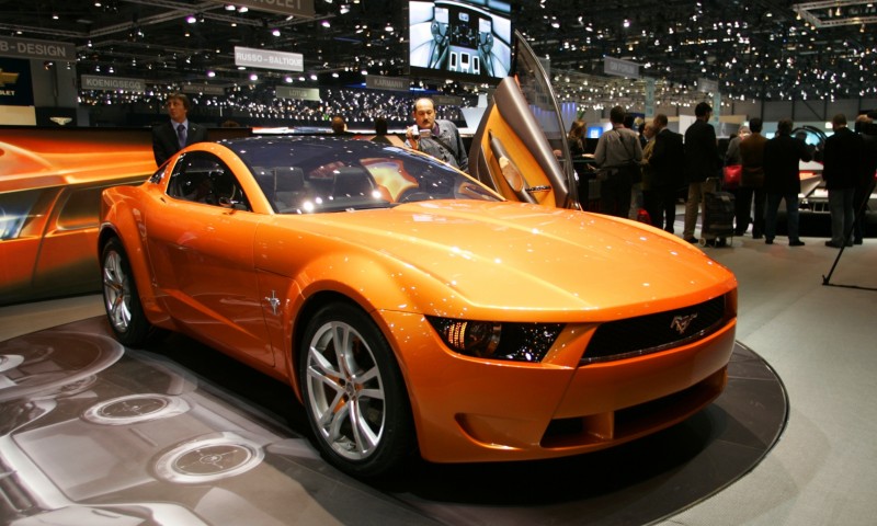 2006 Giugiaro Ford Mustang Concept Was Ringer vs In-House Ford Designs 27