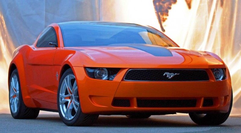 2006 Giugiaro Ford Mustang Concept Was Ringer vs In-House Ford Designs 4