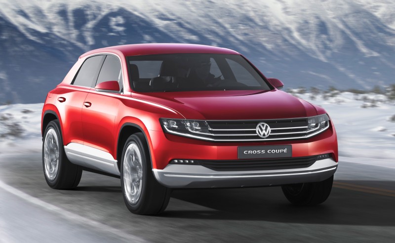 2011 Volkswagen Cross Coupe SUV Concept 36