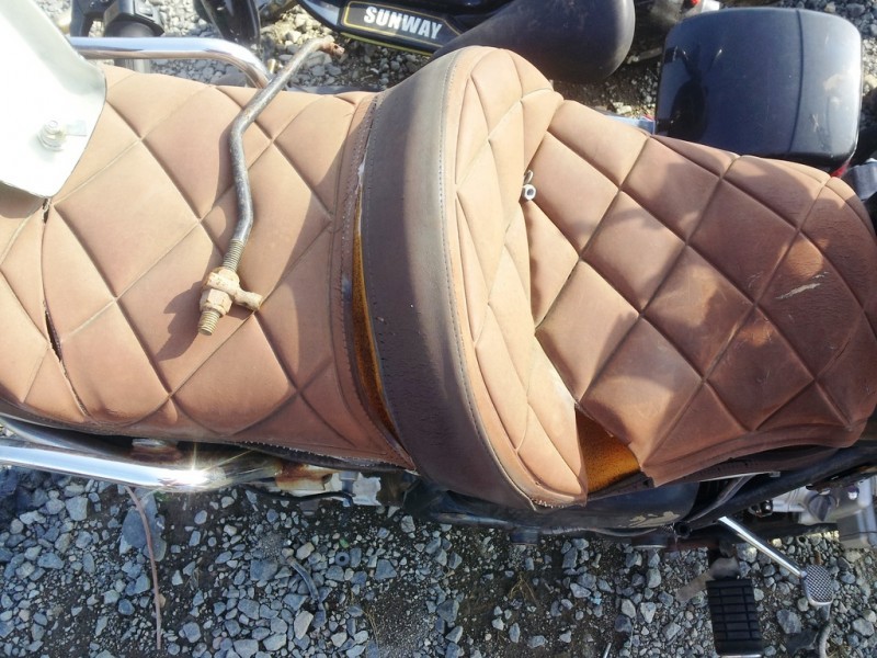 20120614_084747 quilted leather bike seat_7394258712_l