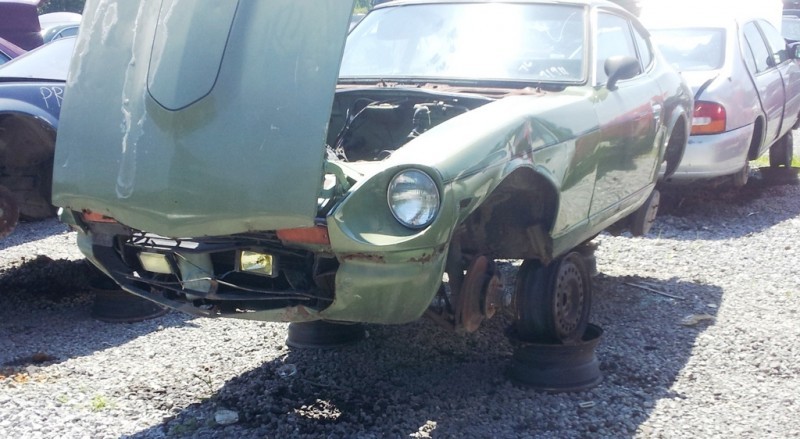 20120614_151043 junkyard 280Z 2+2_7394200636_l