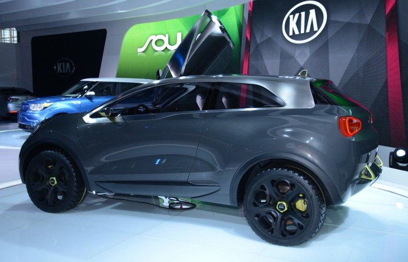 2013 Kia Niro 16