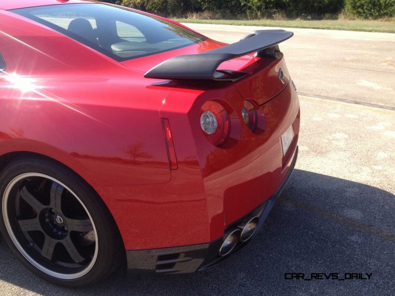 CarRevsDaily.com - First-Drive Photos - 2014 Nissan GT-R Black Edition62