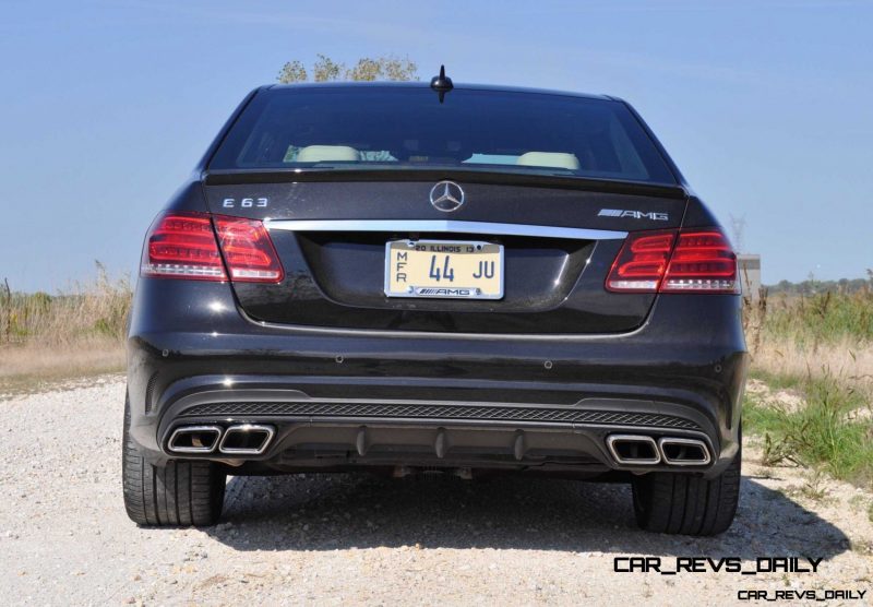 CarRevsDaily.com - Fun Car Gifs - 2014 E63 AMG 4MATIC S-Model in 30 High-Res Images23