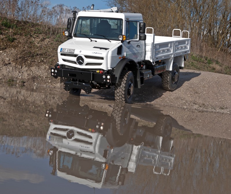 New Unimog U5023 - Review CarRevsDaily.com 57