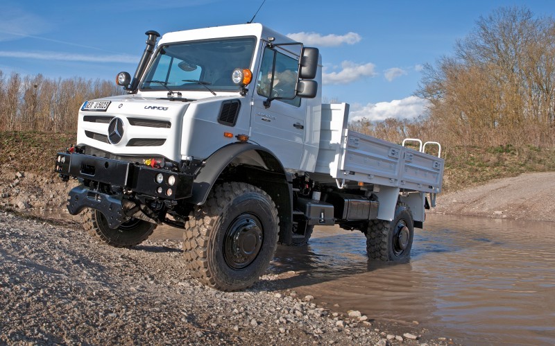 New Unimog U5023 - Review CarRevsDaily.com 58