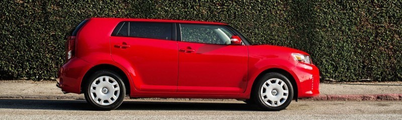 2014-Scion-xB-Red-2 ROOF CHOP