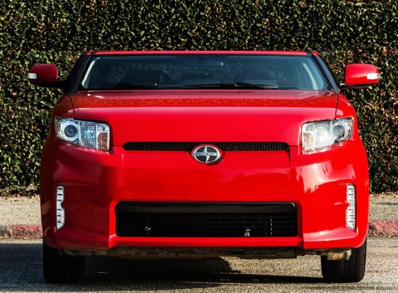 2014-Scion-xB-Red- Chopped Roof front