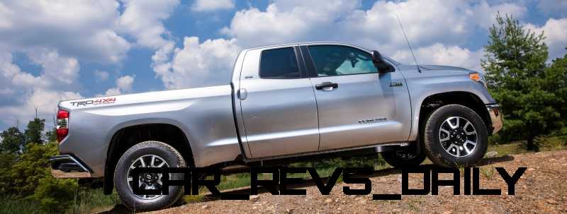 2014_Toyota_Tundra_SR5_008