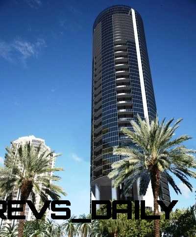 Watch Sharks From Your 50th-Floor Balcony Pool - Porsche Design Tower Miami 66