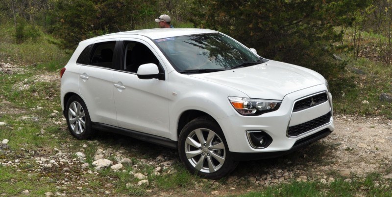 2014 Mitsubishi Outlander Sport Offroading 1