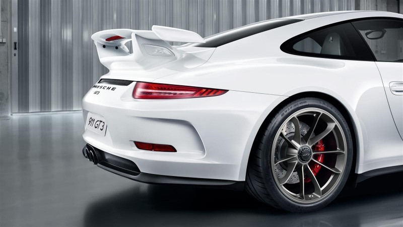 2014 Porsche 911 GT3 Is 9000-RPM Boxer Bliss 16