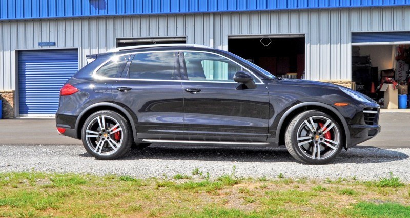 2014 Porsche Cayenne Turbo 19