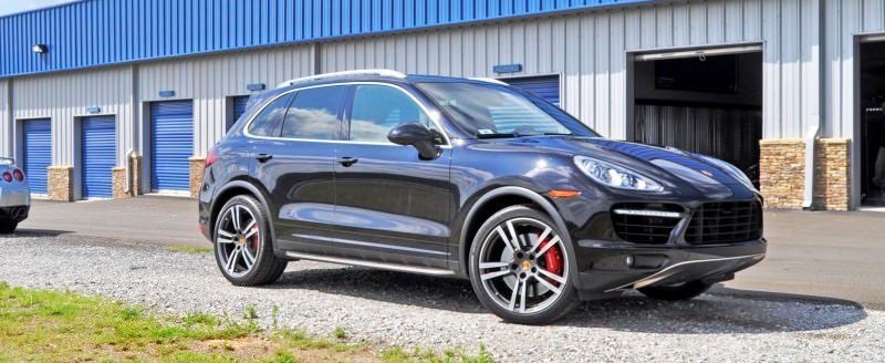 2014 Porsche Cayenne Turbo 24