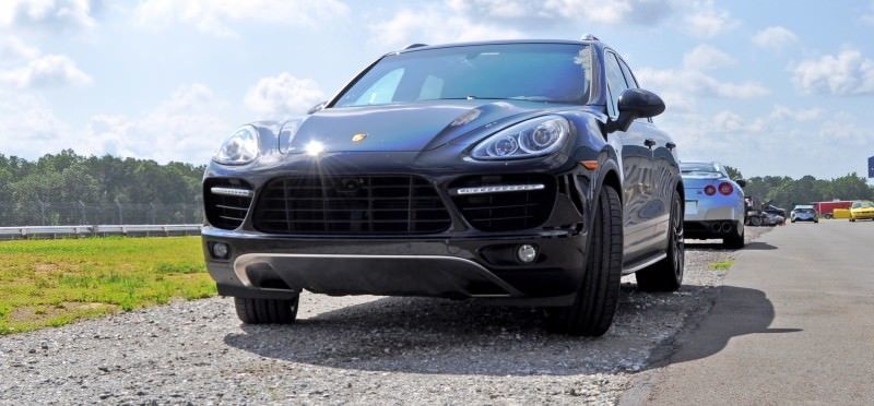 2014 Porsche Cayenne Turbo 39