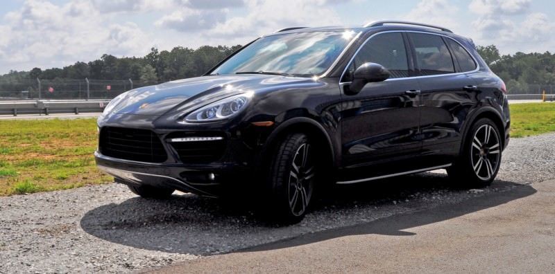 2014 Porsche Cayenne Turbo 43