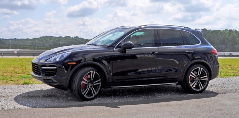 2014 Porsche Cayenne Turbo 47