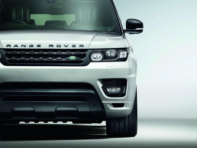 2014 Range Rover Sport Stealth Pack Brings Black 21s or 22-inch Wheels 1