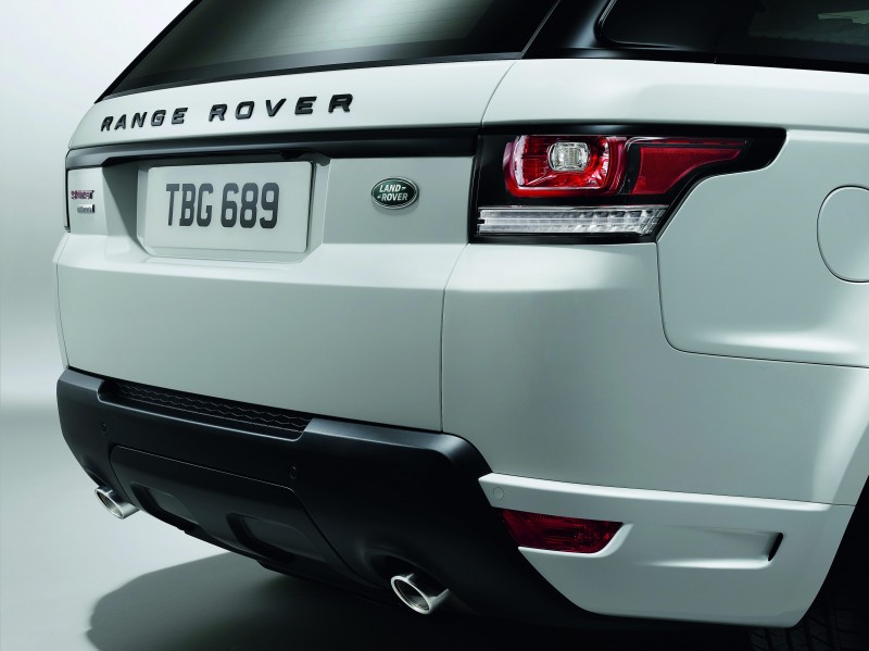 2014 Range Rover Sport Stealth Pack Brings Black 21s or 22-inch Wheels 5