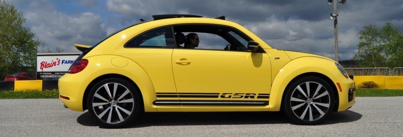 2014 Volkswagen Beetle GSR Scoots Around Go-Kart Autocross at Road America 27