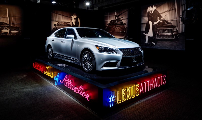 2013_Lexus_LS_World_Premiere_001