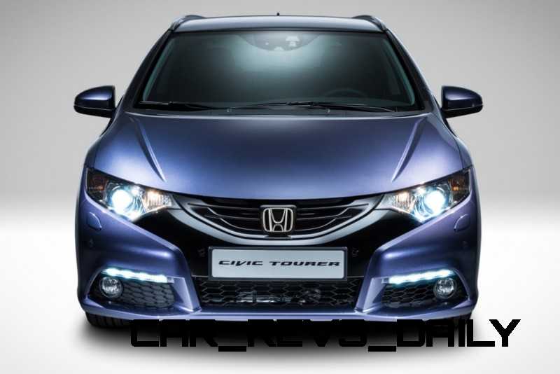 2014-Honda-Civic-TourerUK 5