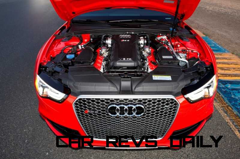 Audi RS5 Taming U.S. Racetracks with New Colors 58