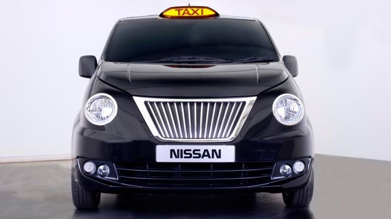 CarRevsDaily.com---Future-Taxi-Faceoff---Nissan-Taxi4London-vs-BM-TX4-vs-Ford-Transit-Connect-146