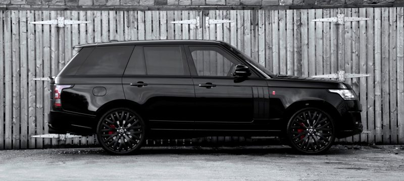 KAHN 600LE Upgrades for Current Range Rover Are Very Special and Available for U.S. Owners 29