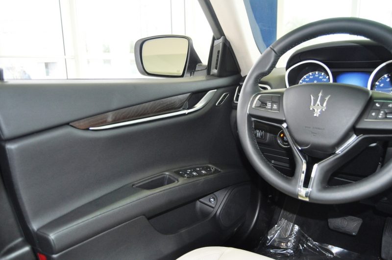 2014 Maserati Ghibli Q4 -- Interior Feels Luxe and High-Quality, But Back Seat A Bit Tight 11
