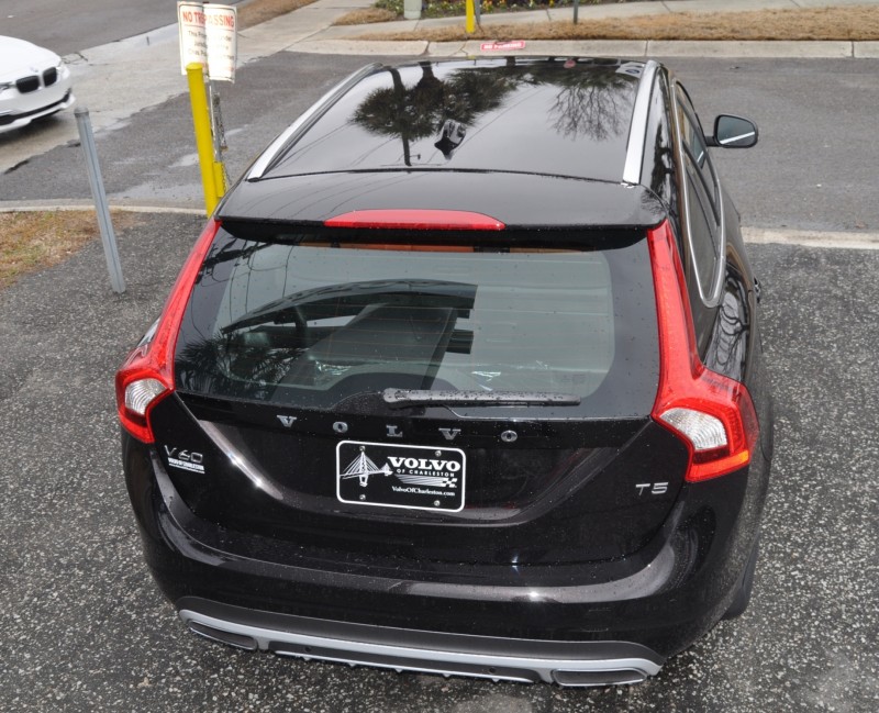 2015 Volvo V60 T5 Sport Pack -- Video Walkaround and 30 All-New Photos 18