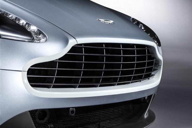 Car-Revs-Daily.com -- 2014 Aston-Martin N430 Vantage 113