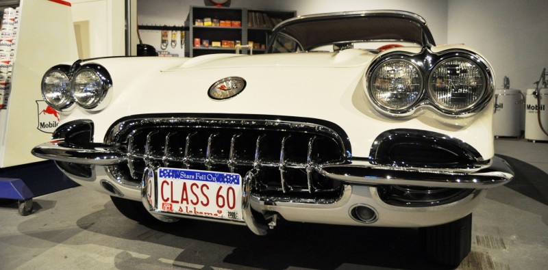 Corvette Museum Photo Tour -- The C1, C2 and C3 Generations in 83 High-Res Photos 36