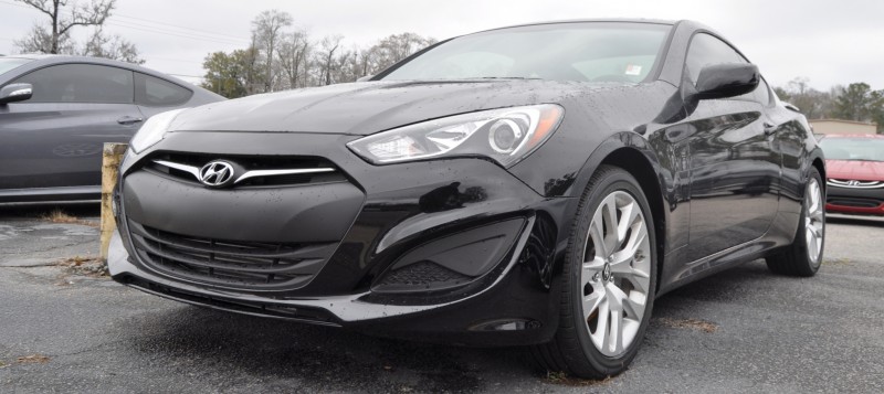 Hyundai Genesis Coupe 3.8 Track Pack  16