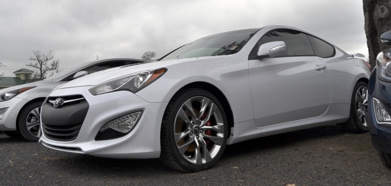 Hyundai Genesis Coupe 3.8 Track Pack  8