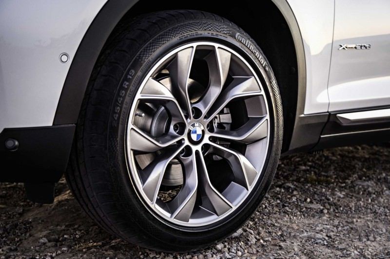 Swanky 2015 BMW X3 xLine Debuts In Chicago Ahead of Spring 2014 Arrival In U.S. Showrooms 27