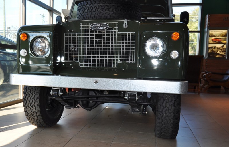 Video Walk-around and Photos - Near-Mint 1969 Land Rover Series II Defender at Baker LR in CHarleston 10