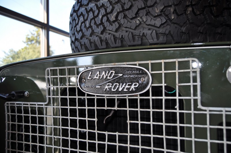 Video Walk-around and Photos - Near-Mint 1969 Land Rover Series II Defender at Baker LR in CHarleston 13
