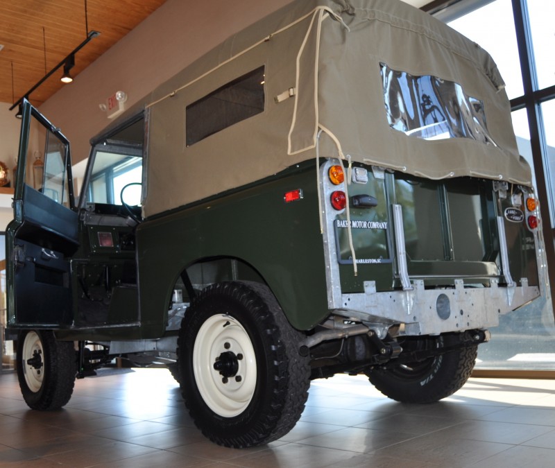 Video Walk-around and Photos - Near-Mint 1969 Land Rover Series II Defender at Baker LR in CHarleston 21