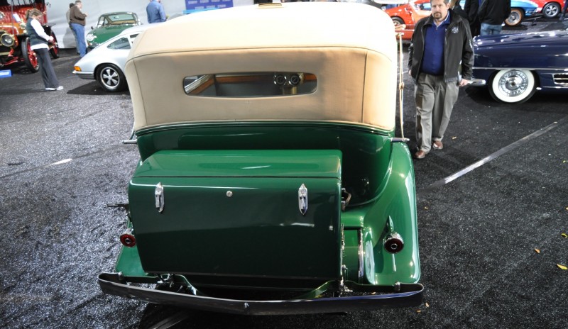 1932 Cadillac V-16 452B Madame X Imperial Sedan -- Gooding & Co. Amelia Island 2014 -- Sold for $264k 17