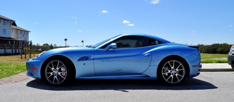 2014 Ferrari California in Blu Mirabeau -- 60-Angle Sunny Photo Shoot 20