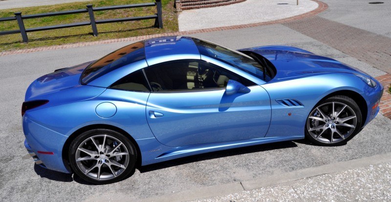 2014 Ferrari California in Blu Mirabeau -- 60-Angle Sunny Photo Shoot 32