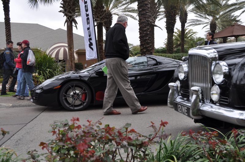 2014 McLaren 12C Spider Is Mobbed in Amelia Island! Failed Drop-top Animations 15